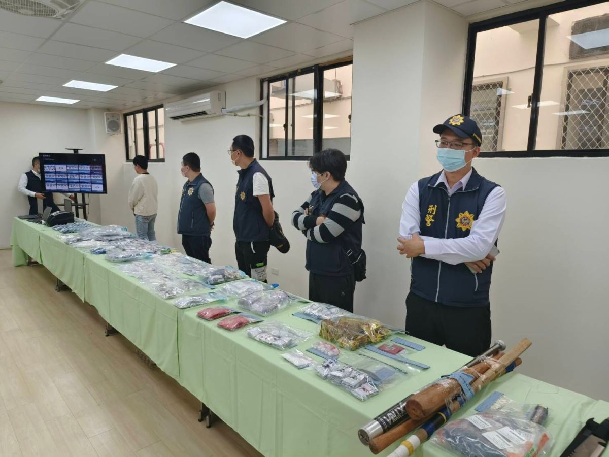 ▲中市警察局執行掃黑、打詐及緝毒三合一專案有成果(圖／柳榮俊翻攝2023.3.3)