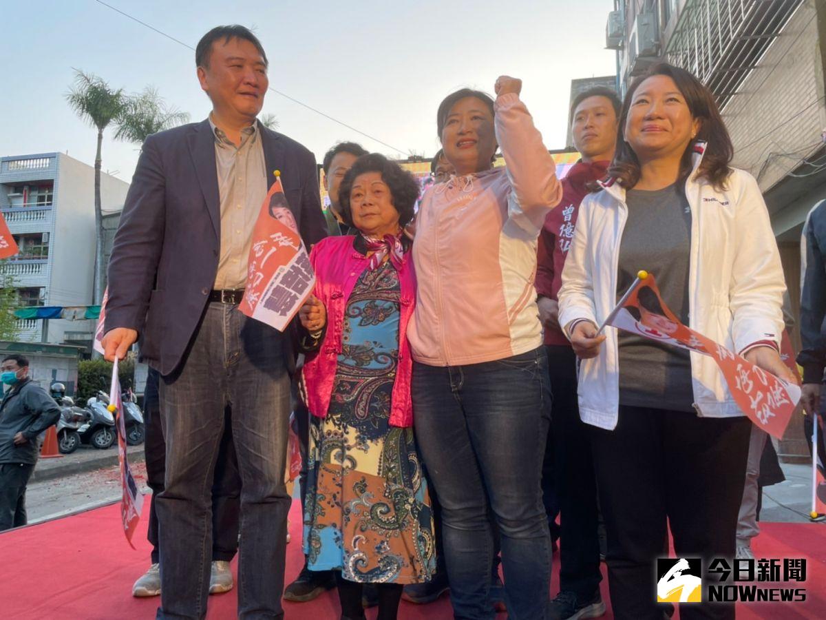 ▲南投第二選區立委補選，當選人蔡培慧以1925票，險勝國民黨候選人林明溱。針對選舉結果，日本資深媒體人矢板明夫認為，這是令人吃驚的結果，他同時也提出3個勝選的原因。  （圖／記者黃宣尹攝，2023.03.04）