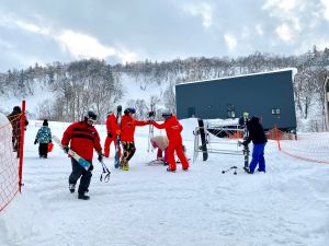 ▲Club Med全包式假期服務，提供免費分齡分級專業滑雪課程。（圖／記者蕭涵云攝）