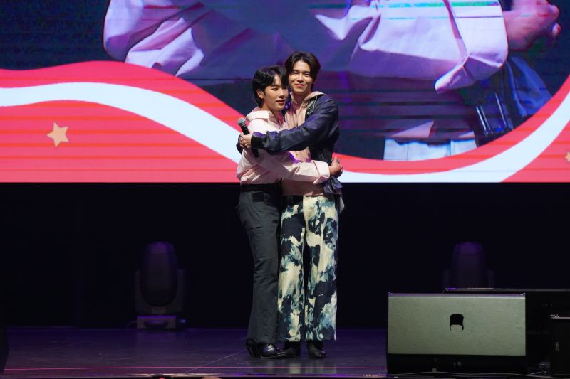 ▲BL劇《愛情力學》CP Yin(右)、War見面會吸引台灣、韓國、泰國等地的粉絲參加。(圖/大國文化)