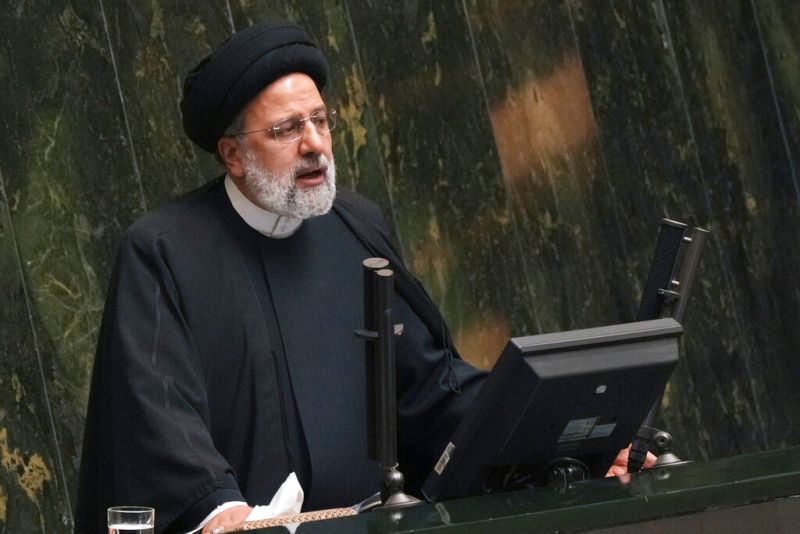 ▲伊朗總統萊希（Ebrahim Raisi）正式要求內政部長針對女子學校遭投毒事件展開調查。（圖／美聯社／達志影像）
