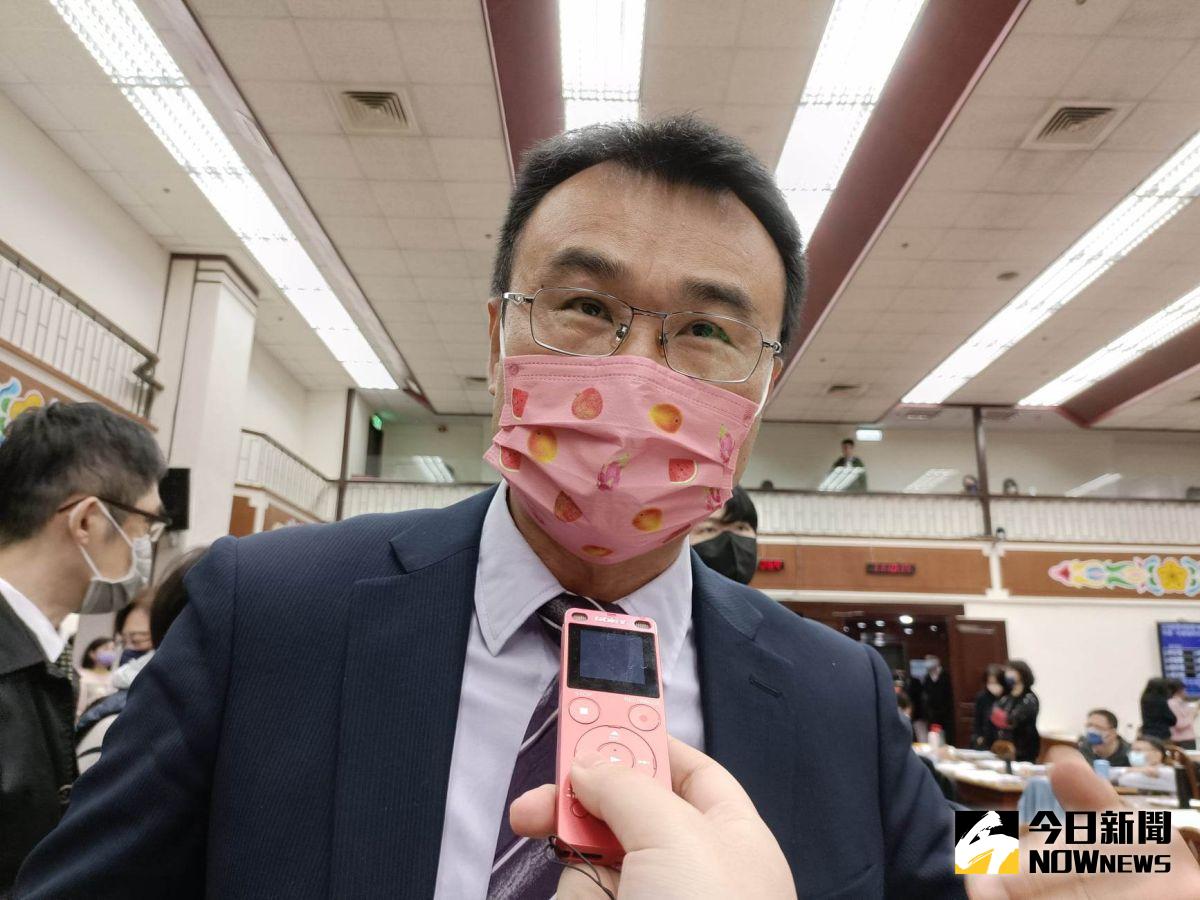 ▲農委會主委陳吉仲今（11）日表示，下週會有約100萬至200萬顆雞蛋進口到台灣，可補短期不足。（圖／記者許若茵攝，2023.03.06）