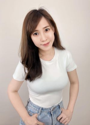 ▲潔哥曾為求溫飽,跟哥哥妹妹撿寶特瓶換零錢。(圖/和展影視提供) ▲潔哥曾為求溫飽,跟哥哥妹妹撿寶特瓶換零錢。(圖/和展影視提供)
