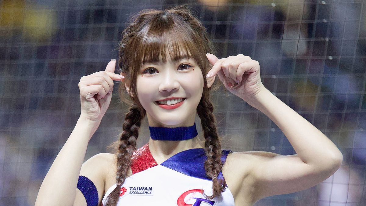 ▲「經典女孩」成員小映，分享突然想補辦護照的原因，希望中華隊能成功晉級，前進東京。（圖／小映提供）