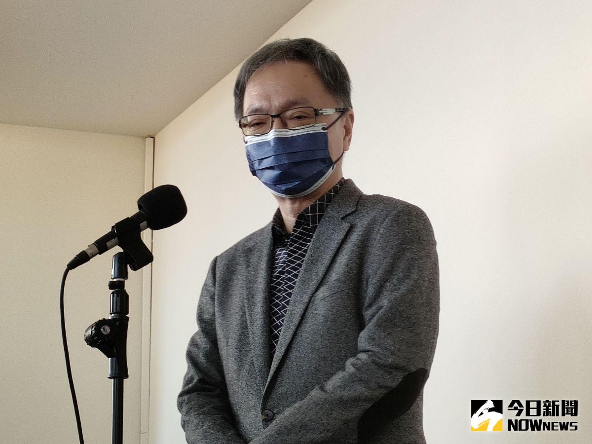 ▲今（8）日衛福部長薛瑞元也稱「十分認同！」，由於疫苗採購爭議涉及保密協定，對於許多錯誤訊息被扭曲，能回應與辯護的空間並不大，難怪莊會有委屈的感覺。（圖／記者許若茵攝，2023.03.08）