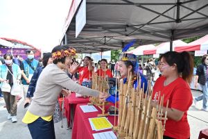 ▲新住民婦女手工創作市集。（圖／台東縣政府）