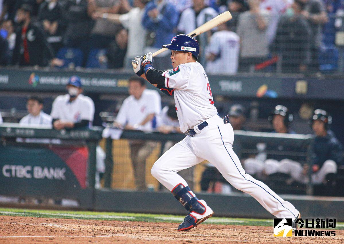 ▲經典賽A組預賽，中華隊今晚出戰義大利隊，面臨輸不得的壓力。球評潘忠韋認為，義大利向心力十足「真的不好打」。（圖／記者葉政勳攝 , 2023.03.08）