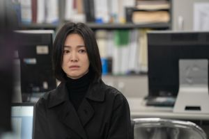 ▲《黑暗榮耀第二季》前段,朴涎鎮找出宋慧喬「2大落點」反擊。(圖/Netflix) ▲《黑暗榮耀第二季》前段,朴涎鎮找出宋慧喬「2大落點」反擊。(圖/Netflix)