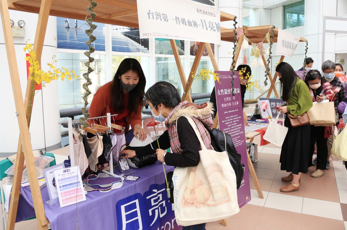 ▲2023年台南國際婦女節攤位。（圖／台南市政府） 