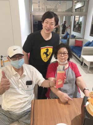 蕭煌奇痛別亡父。(圖/好莉嗨提供) ▲蕭煌奇痛別亡父。(圖/好莉嗨提供)