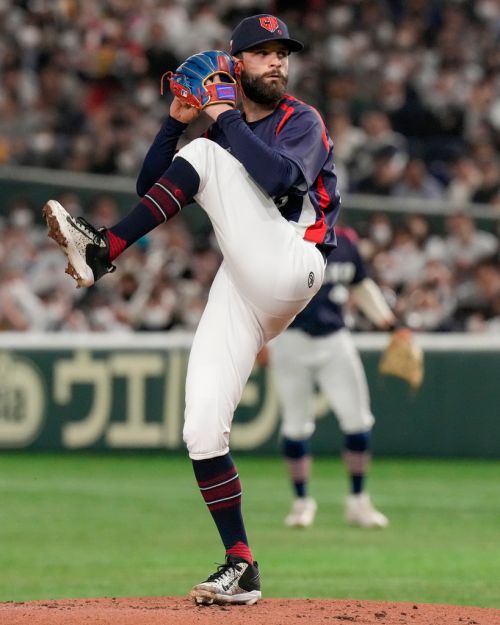 ▲薩托利亞利用巨大的速差與進壘點變化，讓習慣火球的大聯盟級打者頻頻受挫。（圖／美聯社／達志影像）