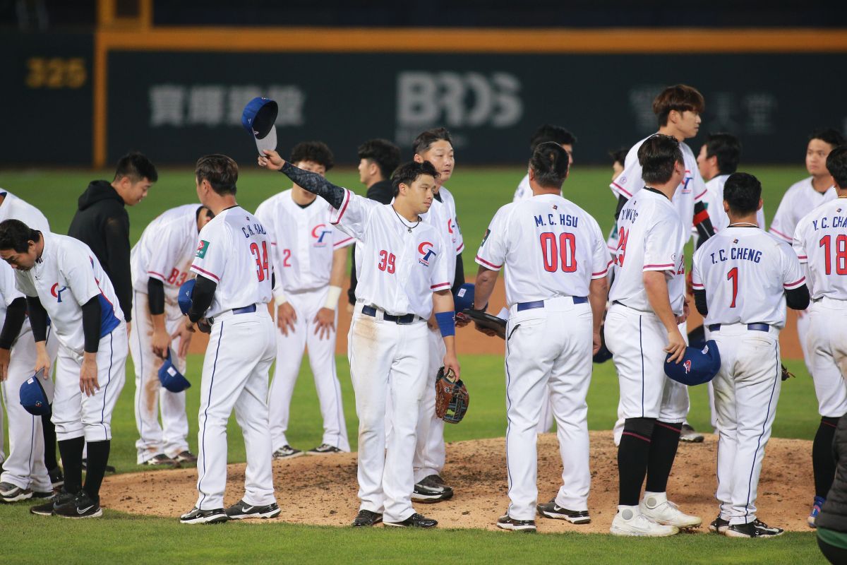 ▲中華隊靠著張育成的滿貫砲，吳哲源後4.1局好投和宋家豪的穩定關門，終場以9比5擊敗荷蘭拿下經典賽2連勝，明日對上中美洲勁旅古巴，力拼2連勝爭取分組第一。（圖／記者葉政勳攝）
