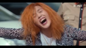 ▲文同珢母親鄭美熙(朴志雅 飾)演技太神,網友也直呼:「讓人起雞皮疙瘩」。(圖/翻攝自Netflix YT) ▲文同珢母親鄭美熙(朴志雅 飾)演技太神,網友也直呼:「讓人起雞皮疙瘩」。(圖/翻攝自Netflix YT)