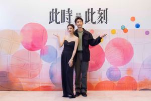 ▲賈靜雯(左)、修杰楷第一次戲劇合作獻給《此時此刻》。(圖/百聿數碼提供) ▲賈靜雯(左)、修杰楷第一次戲劇合作獻給《此時此刻》。(圖/百聿數碼提供)