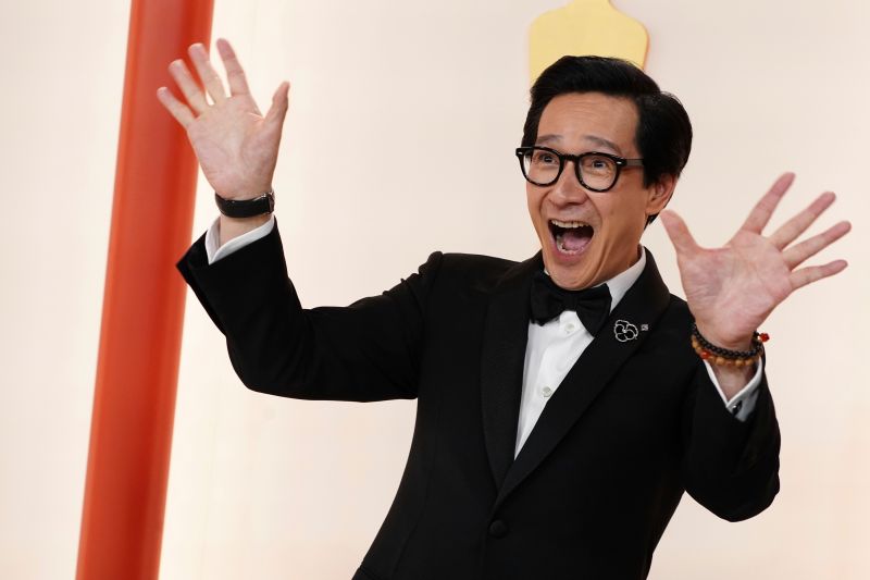 ▲51歲的關繼威是史上第2位拿下奧斯卡最佳男配角獎的亞裔演員，還有人發現，其實他多年前曾來過台灣演出八點檔。（圖／美聯社）