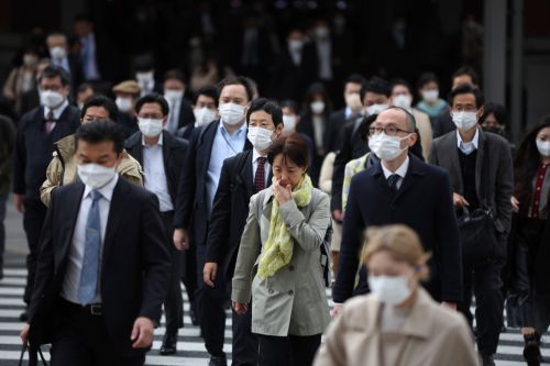 流感肆虐日本！估患者數破111.8萬人　10年來最快達「警報級別」
