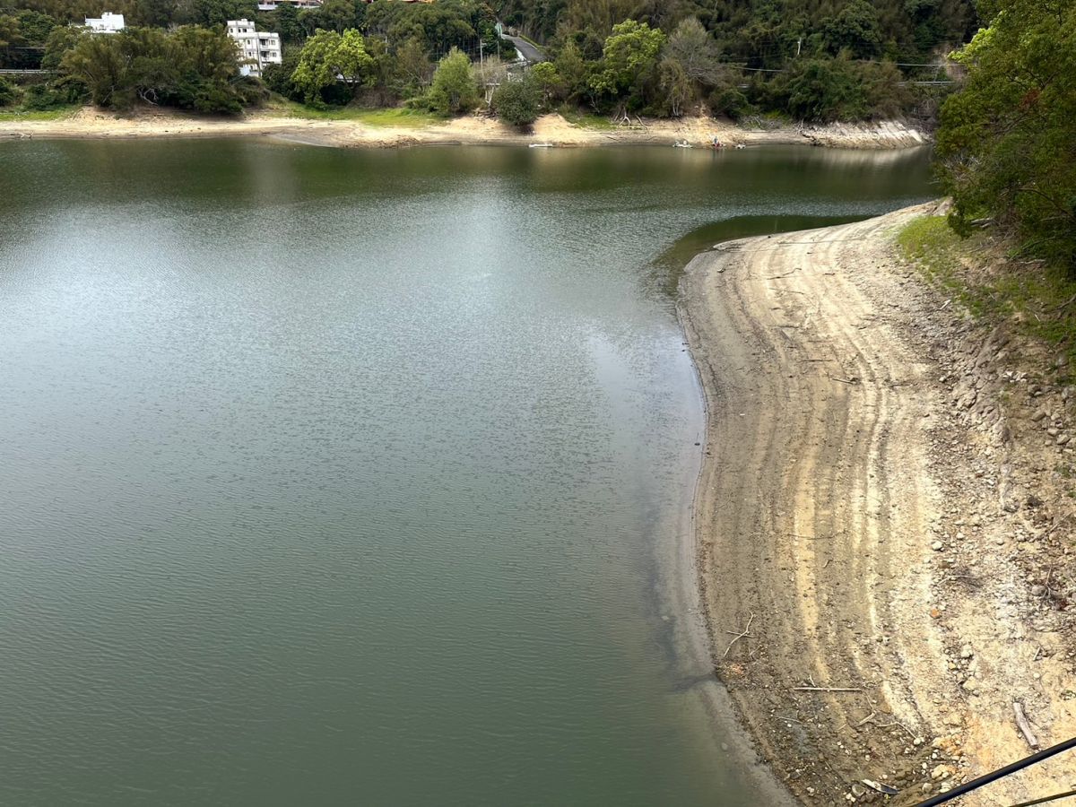 ▲中南部水情告急，經濟部長王美花今（21）日表示，這週將舉行旱災中央災害應變中心第2次工作會議，討論相關水源調度之外，也會加以探討新竹以南各地的燈號調整。（示意圖／記者彭夢竺攝）