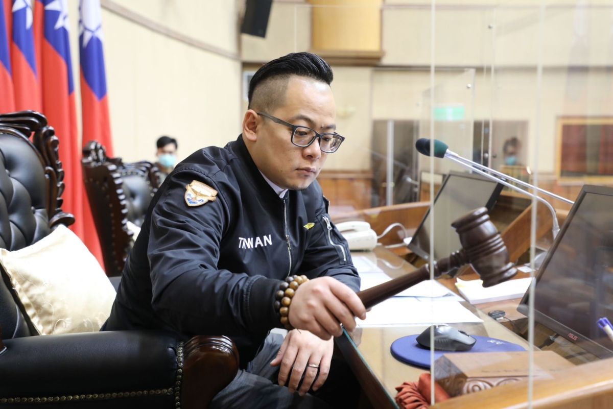 ▲童子瑋也遭鎖定罷免，他喊話謝國樑，勿挑動社會情緒。（圖／童子瑋辦公室提供）