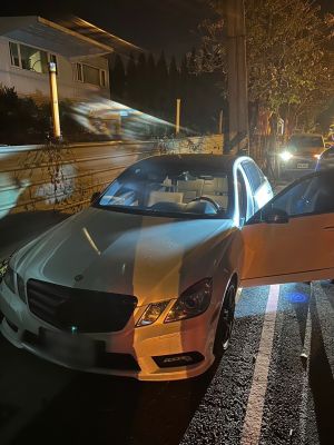 ▲高雄市前鎮區港壽街11日的追逐車禍,經檢警調查發現,雙方都是詐團車手。(圖/記者郭凱杰翻攝) ▲高雄市前鎮區港壽街11日的追逐車禍,經檢警調查發現,雙方都是詐團車手。(圖/記者郭凱杰翻攝)