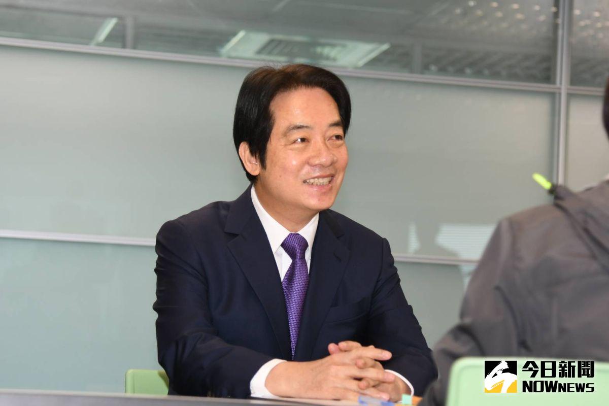 ▲賴清德赴民進黨中央黨部登記參與總統初選，面露自信微笑。（圖／記者林調遜攝，2023.03.15）