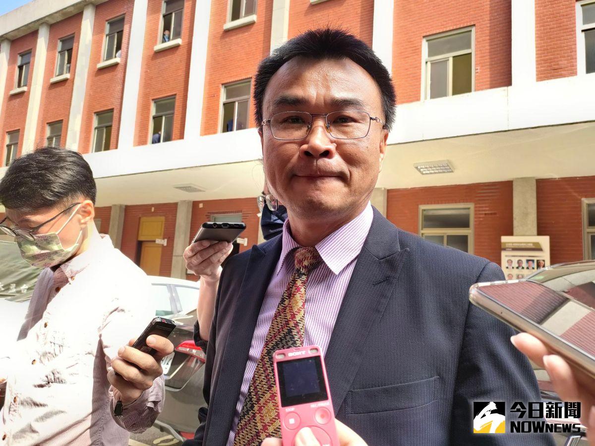 ▲今（15）日面對立委質疑是若不是為了替代雞蛋，「你哪有那麼好心？」，農委會主委陳吉仲回應「我面惡心善」，並說喝豆漿是促銷國產大豆加碼，不是替代雞蛋。（圖／記者許若茵攝，2023.03.15）