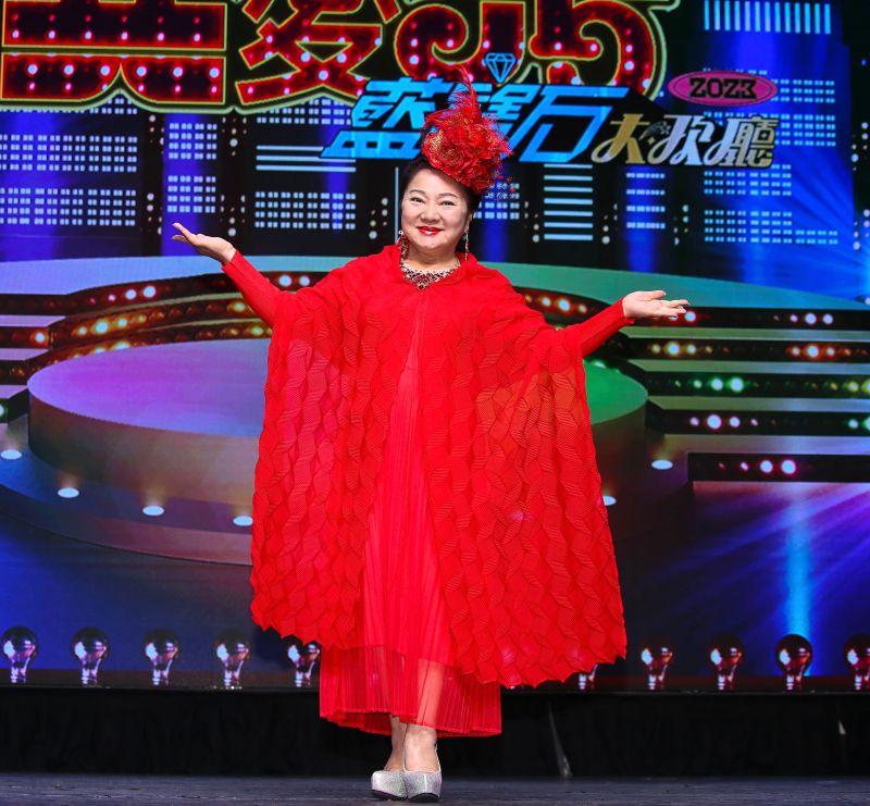 ▲▼「2023 真愛秀・藍寶石大歌廳」演唱會將於5 月13、14日在高雄流行音樂中心登場，由白冰冰（上圖）、葉璦菱領軍獻唱。（圖／高雄流行音樂中心提供）