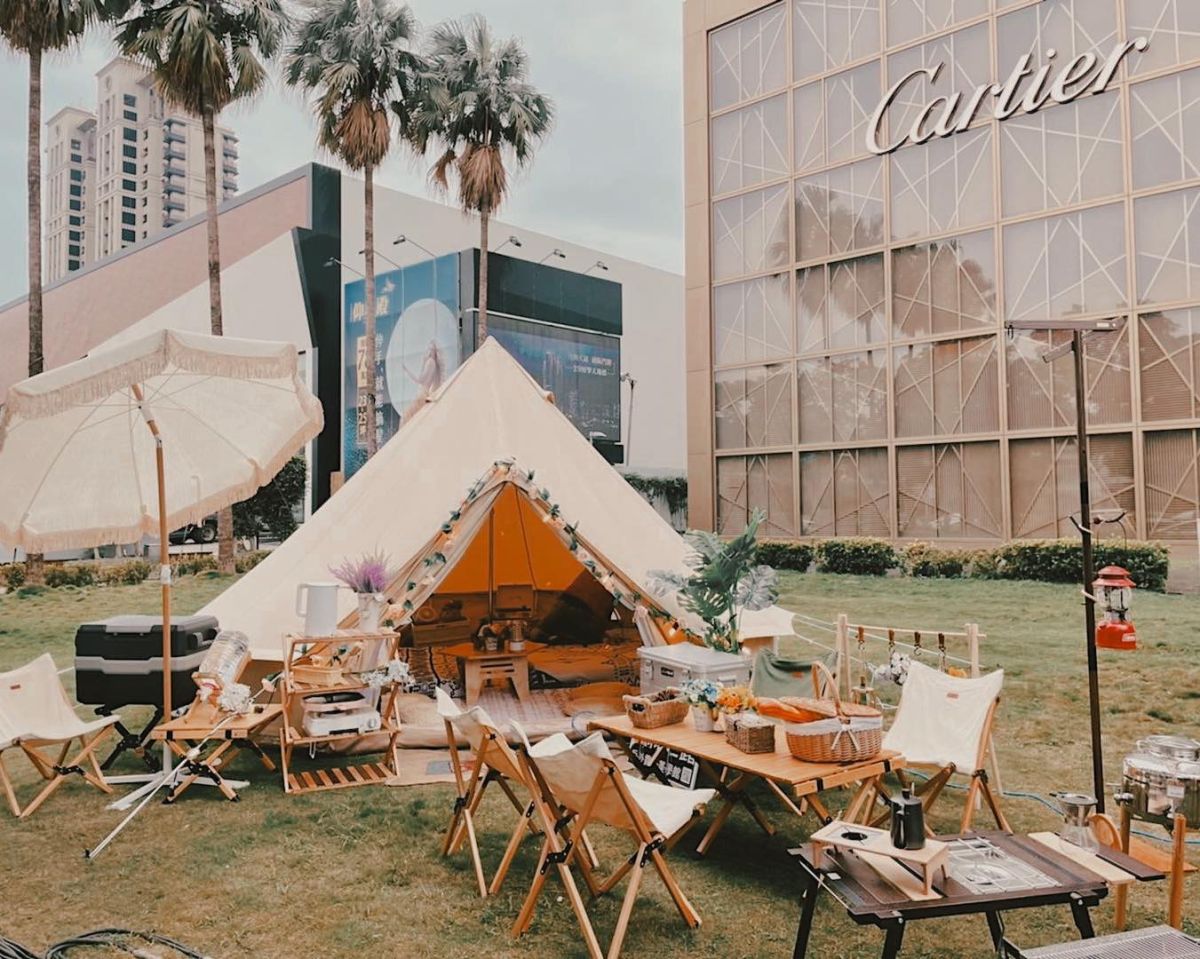 ▲第3屆國際露營展今（3/17）起在華中露營場登場，集結61品牌露營用品、37家美食，規模來到史上最大。圖為森之露戶外露營用品露營風格示意，活動期間不限金額提供10%回饋。（圖／Viva Glamping 國際露營展提供）