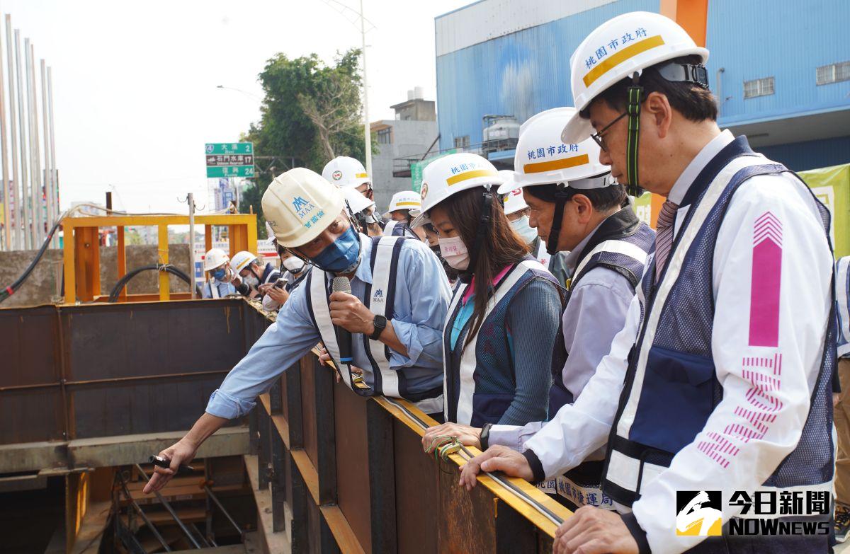 ▲GC02標土建統包工程潛盾機今日正式啟用，市長張善政現場聽取簡報。（圖／記者李春台攝，2023.03.17）