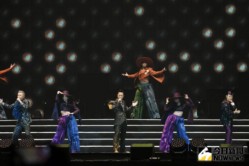 ▲草蜢在台北小巨蛋舉辦「RE: GRASSHOPPER」草蜢巡迴演唱會。（圖／記者林調遜攝, 2023.03.18）