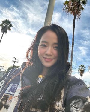 ▲▼BLINK盛讚Jisoo本人美到不可方物。(圖/翻攝自Jisoo IG) ▲▼BLINK盛讚Jisoo本人美到不可方物。(圖/翻攝自Jisoo IG)