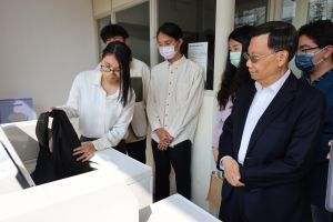 亞大研發智慧洗衣機 住宿生免等待