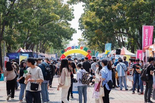 漲價有感！大學生餐費「每餐破百元」　每周平均吃掉2344元
