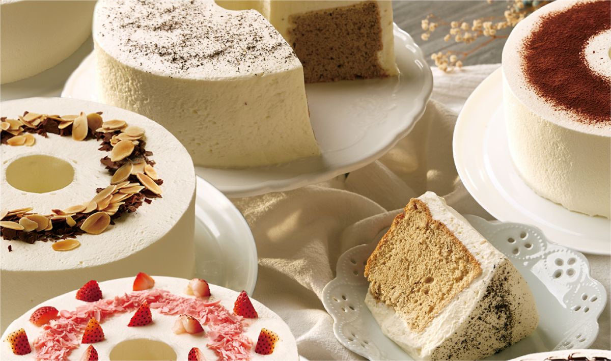 ▲被譽為「台北最好吃的戚風蛋糕」，25年老店CHIFFON搬遷龍江路新址開幕，3/22～3/31，凡到店消費滿300元，並說出通關密語「極品布丁買1送1」，即可享有「布丁買一送一」優惠。（圖／CHIFFON提供）