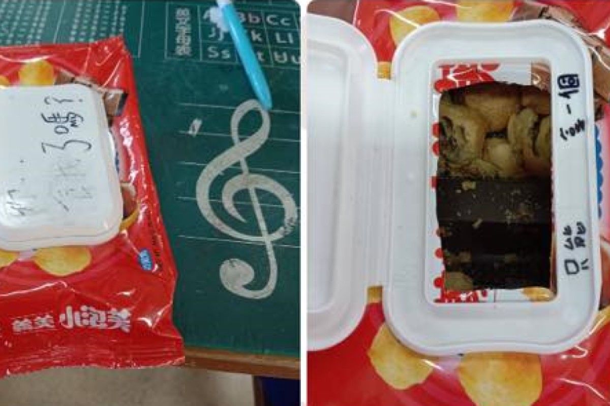 ▲有小孩為在上課時間偷吃點心小泡芙，竟大玩創意將其改造成濕紙巾。（圖／臉書社團《爆廢公社二館》）