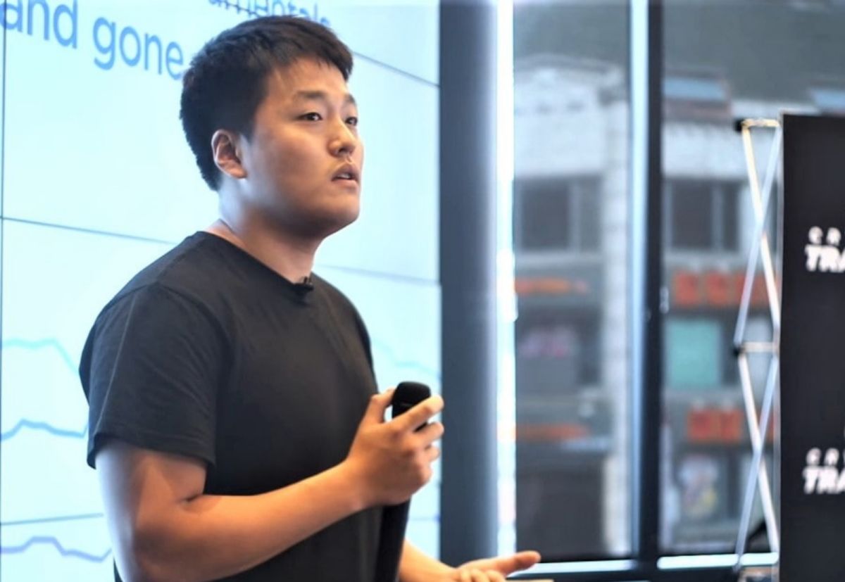 ▲蒙特內哥羅內政部長表示，警方已經拘捕疑為國際通緝犯權道亨的男子，權道亨涉及在加密貨幣計畫中詐欺投資人，規模達數十億美元。資料照。（圖／翻攝自Crypto News）