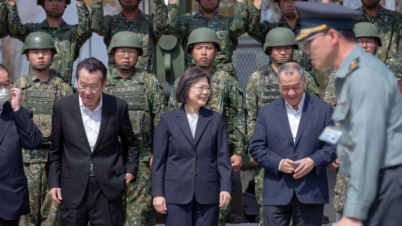 ▲蔡英文赴嘉義視導陸軍52工兵群。(圖/總統府提供)