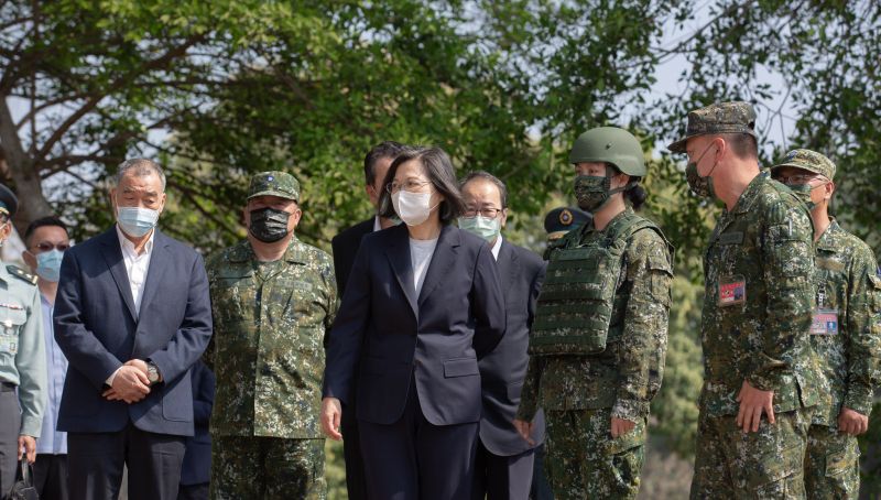 ▲蔡英文赴嘉義視導陸軍52工兵群。(圖/總統府提供)