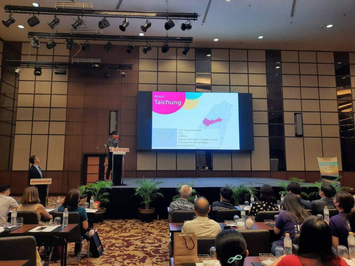 ▲觀光推廣會向檳城業者介紹台中。（圖／台中市政府）