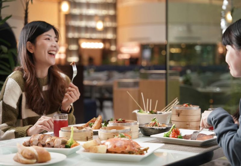 ▲茹曦酒店Sunny Buffet當月壽星享兩人同行1人半價。(圖/翻攝茹曦酒店 Illume Taipei臉書)
