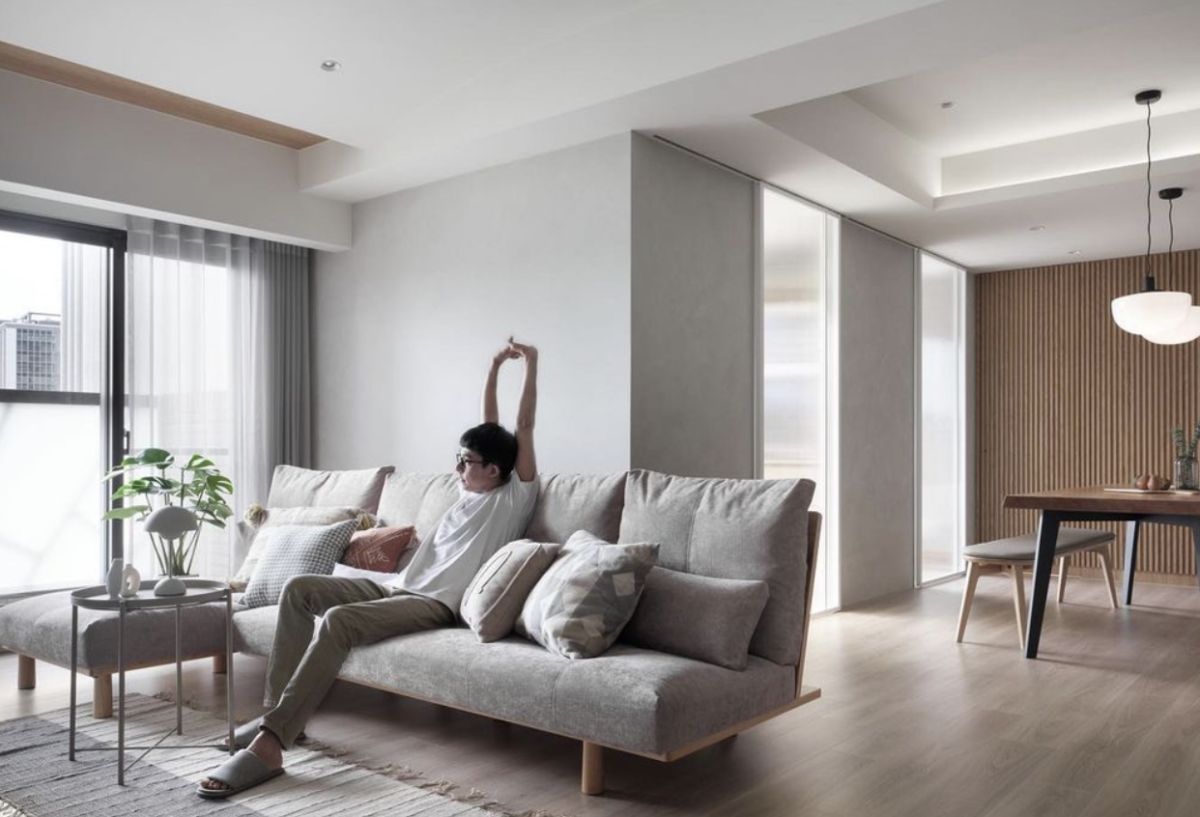 ▲人氣YouTuber「阿滴」昨（26）日發布「開箱新家」的影片，並邀請Joeman介紹家中玄關、客廳、廚房、臥室等室內空間。（圖／阿滴IG）