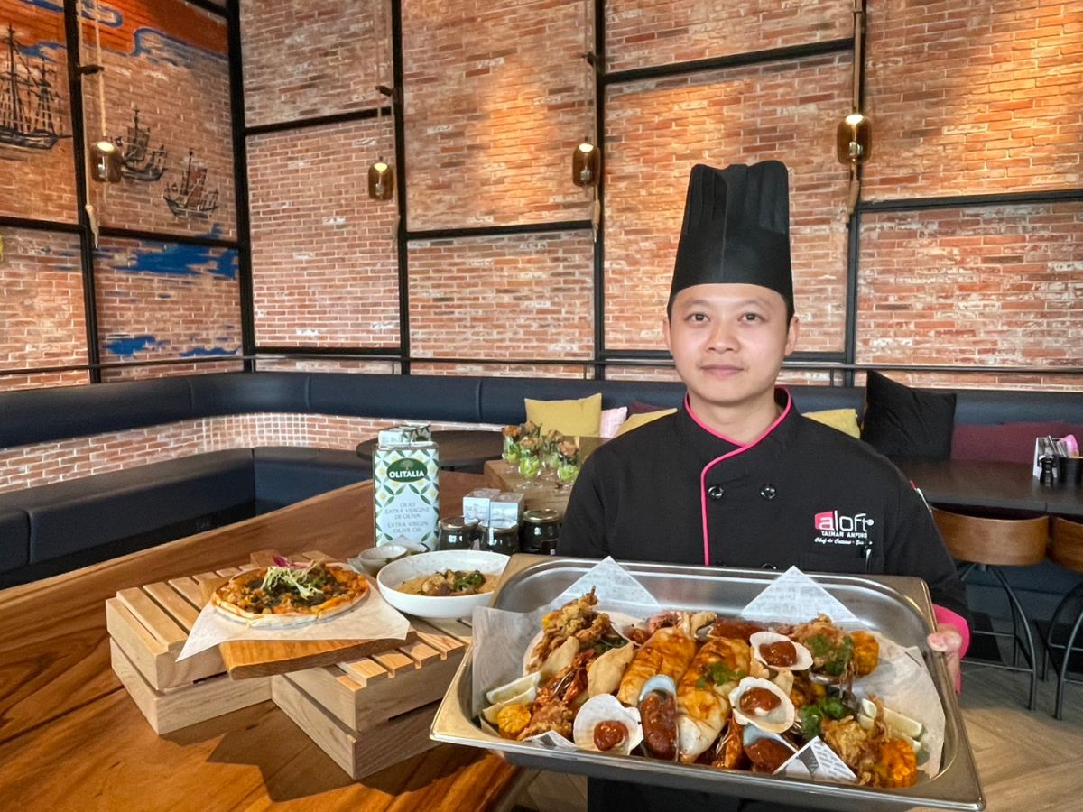 ▲雅樂軒酒店的全日餐廳-充能站主廚吳泓昇推薦最受歡迎的海鮮拼盤，可供4-6人享用（圖／記者林怡孜攝，2023,03,27）