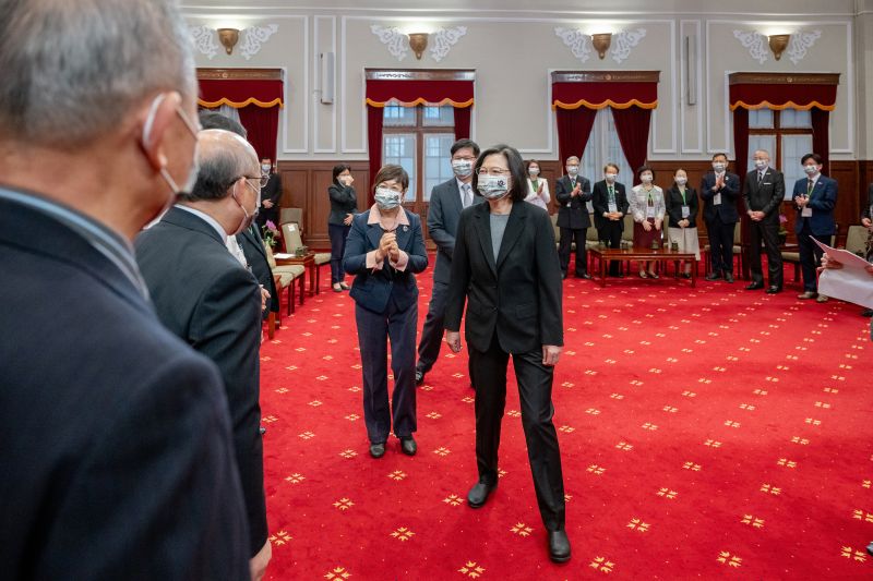 ▲蔡英文接見「日本京都大阪神戶四國廣島華僑總會返台參訪團」。(圖/總統府提供)