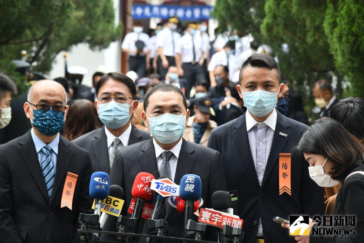 ▲侯友宜到淡水新北市忠烈祠出席春祭，說自己從事公職以來永遠以守護中華民國為職志。（圖 ／記者吳嘉億攝，2023.03.26）