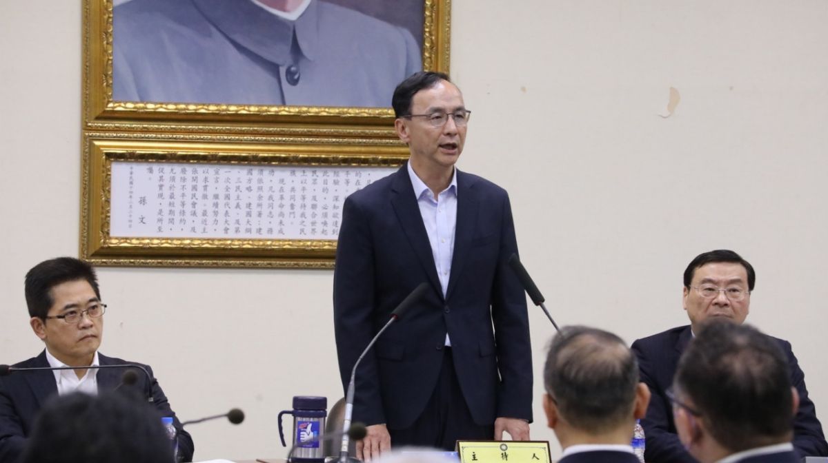 ▲朱立倫在中常會表示，馬英九赴中站穩中華民國立場。（圖／文傳會提供）