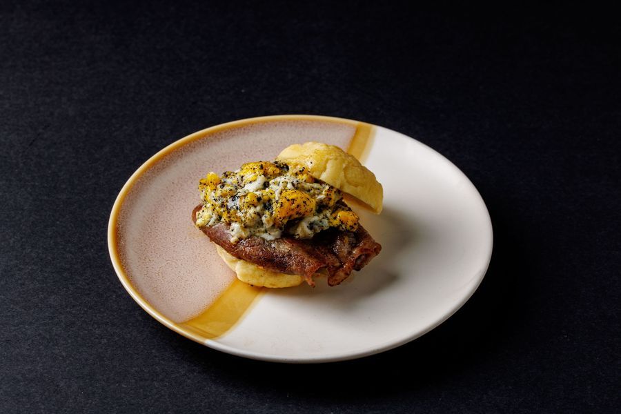 ▲犇在台北總共有四間分店，其中三間是以鐵板燒料理為主，另外一間則是包廂合菜餐點制，鐵板燒每間都有推出不同的套餐。(圖／品牌提供)