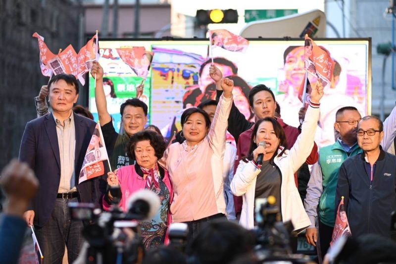 ▲蔡培慧雖為民進黨攻下一席立委,但地方觀察者認為,短期內仍難撼動許淑華地位。(圖/蔡培慧服務處提供,2023.04.02)