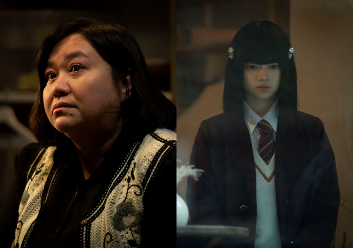 ▲鍾欣凌（左）飾演思念失蹤女兒的媽媽，以真人比例狂做「人形娃娃」。（圖／愛奇藝國際站提供）