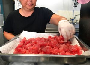 ▲夏威夷飯「Poke」是當地傳統漁夫料理，但因為集結美觀又營養豐富的優點，在爆紅成為IG打卡美食。（圖／美聯社／達志影像）