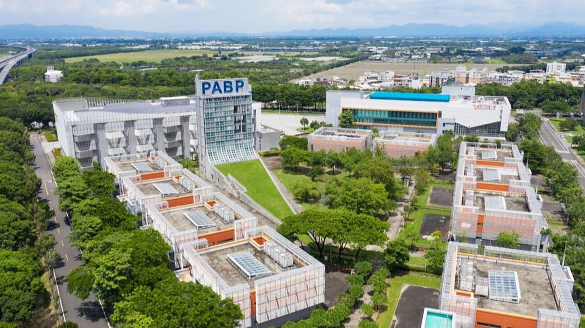 ▲屏農科是位於屏東縣長治鄉的首座農業生技類型科技園區，並且是世界唯一的農業專業科學園區。（圖／ 翻攝畫面）