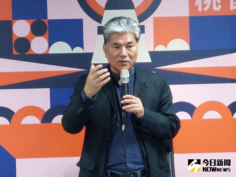 ▲李鴻源質疑竹圍漁港遊艇碼頭工程,最少需要花費2年才能做好規劃的進程,竟花了三個月的時間就完成設計,而且是引用台北港的數據做為設計依據。(圖/記者李春台攝,2023.03.31)